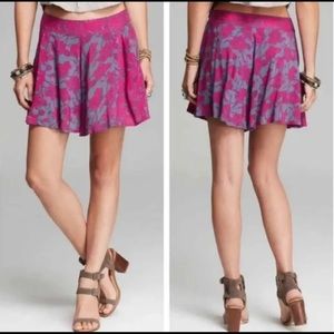 Free People Sheila High Rise Vintage Floral Shorts Size 6 Pockets